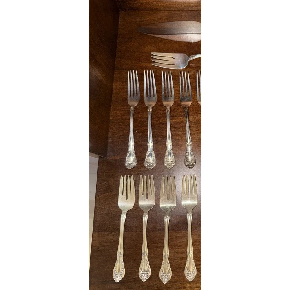 31-Piece Set of Gorham Sterling Silver Flatware Chateau Rose w/ Storage Box